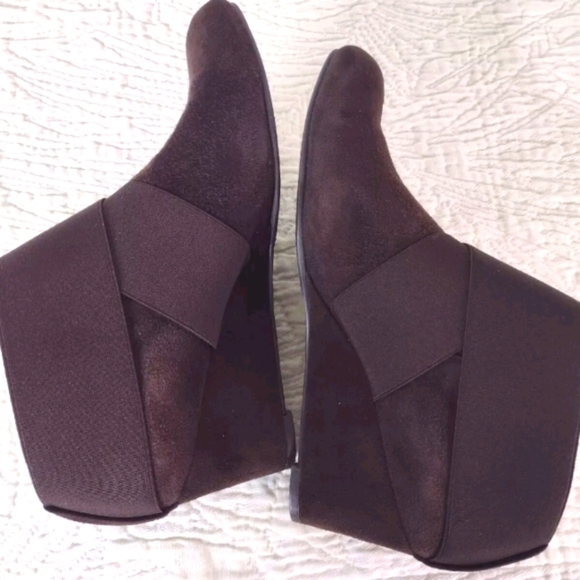 Stuart Weitzman Coban Suede Wedge Stretch Booties In Brown Size 6.5 - Picture 5 of 9